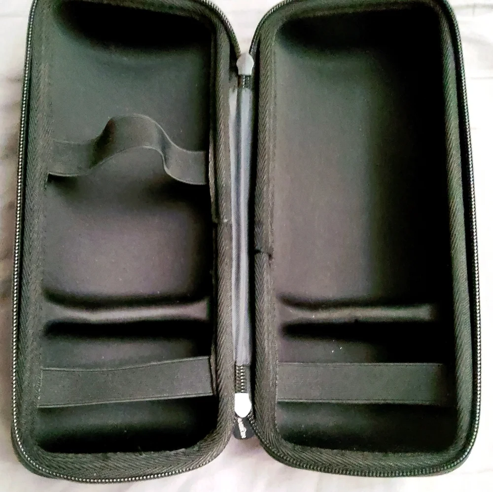 Masiken Hardshell carrying case